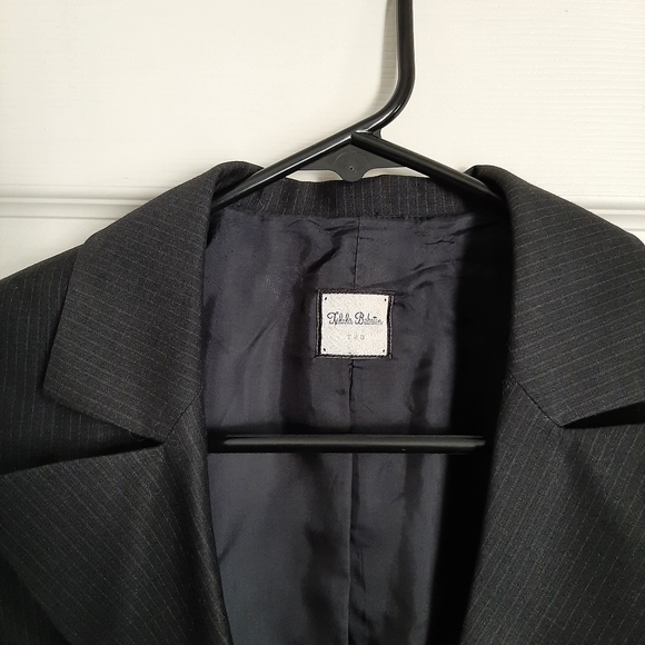 Aritzia Talula Babaton Pinstripe Black Blazer 2 - Picture 2 of 7